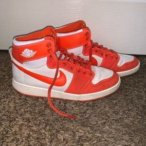 Air Jordan 1 High AJKO ‘Syracuse’